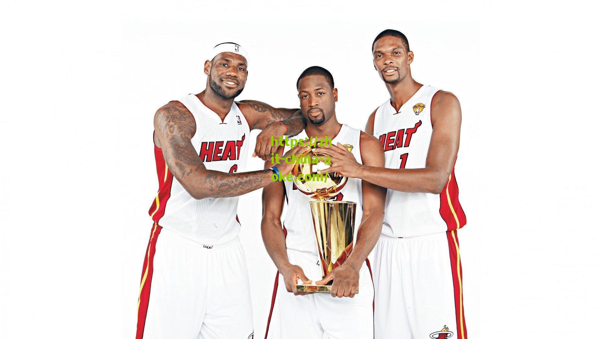 西班牙门神西蒙迎28岁生日暨国家队50场里程碑，全队欢庆致敬关键守护者